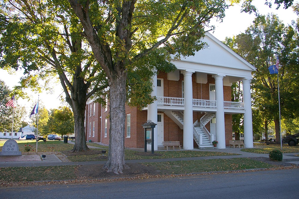 0897i-i08