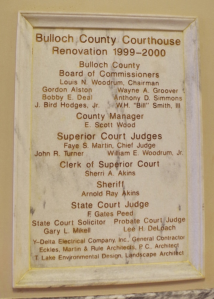 1689g20