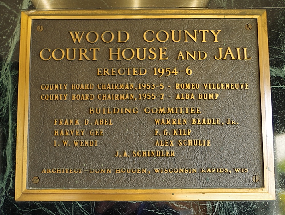 358w22