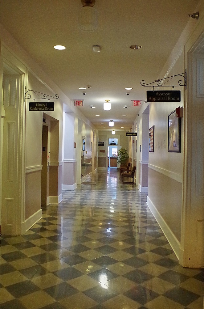 653n23