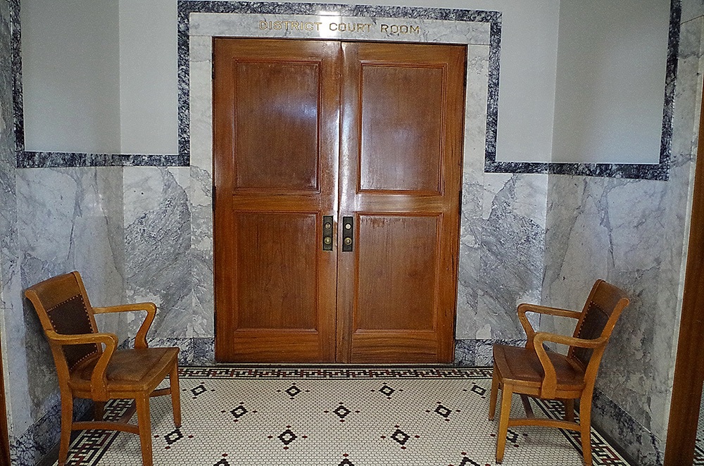1109n23