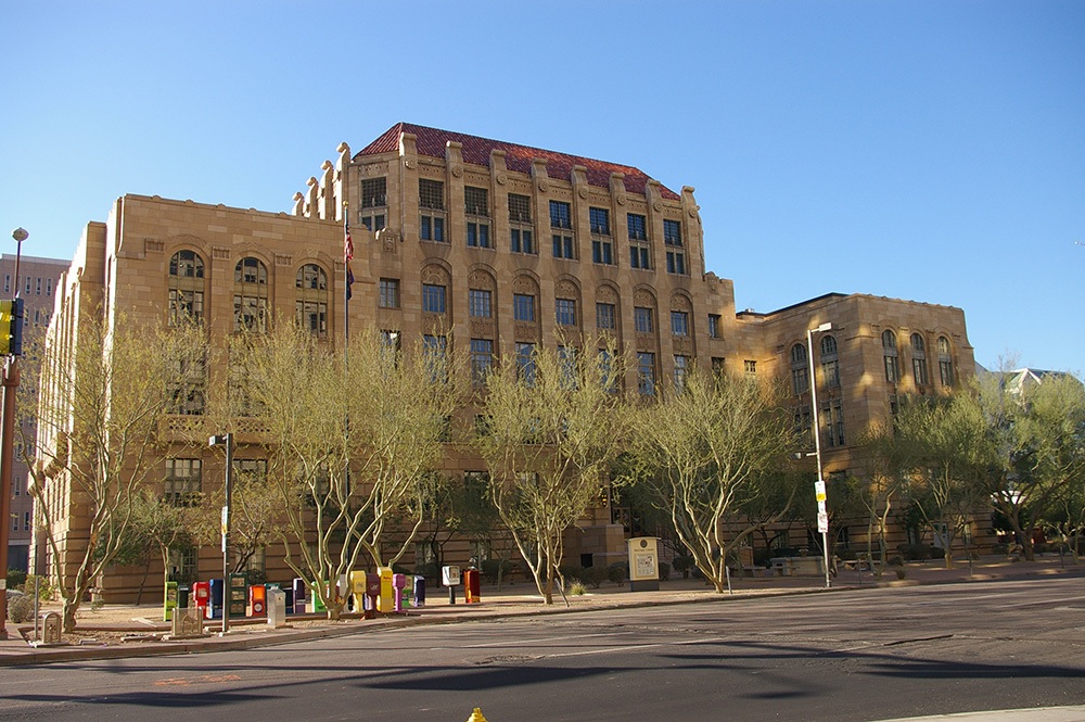 0016az08
