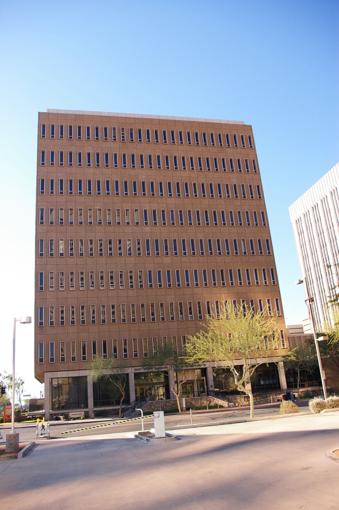 0030az08