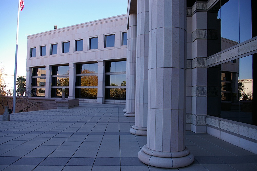 0094az08