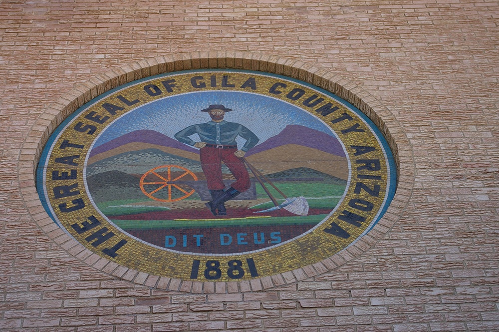 0151az08