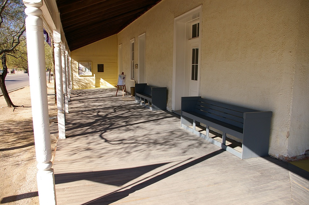 0183az08