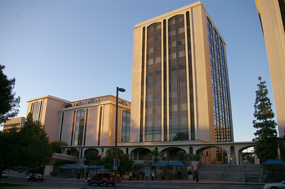 0311az08