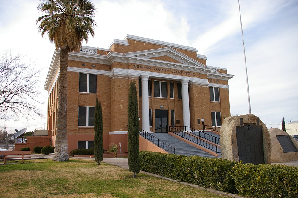 0548az08