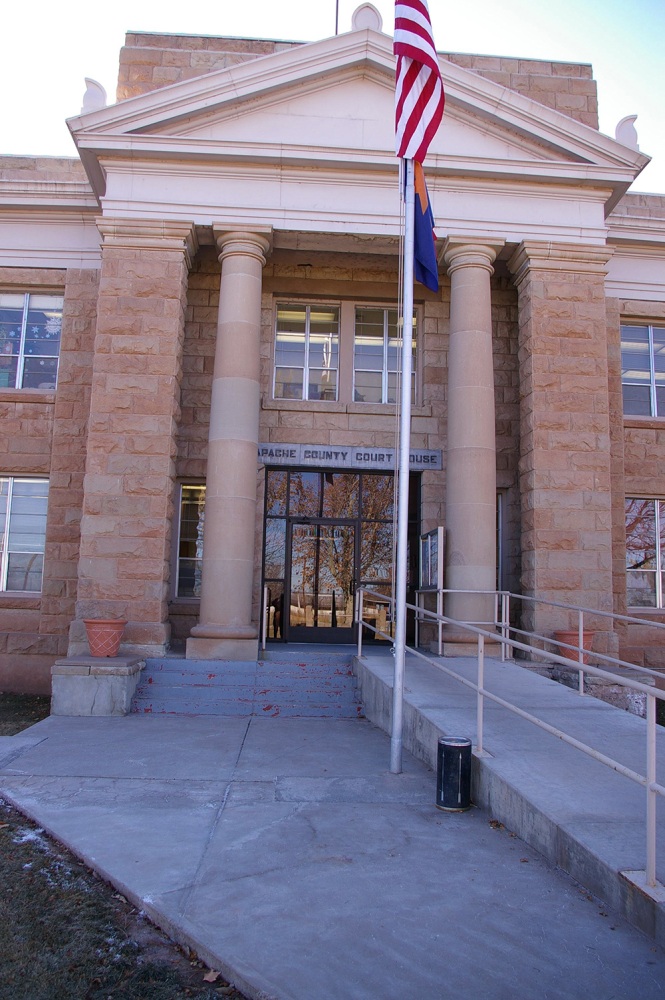 0587az08