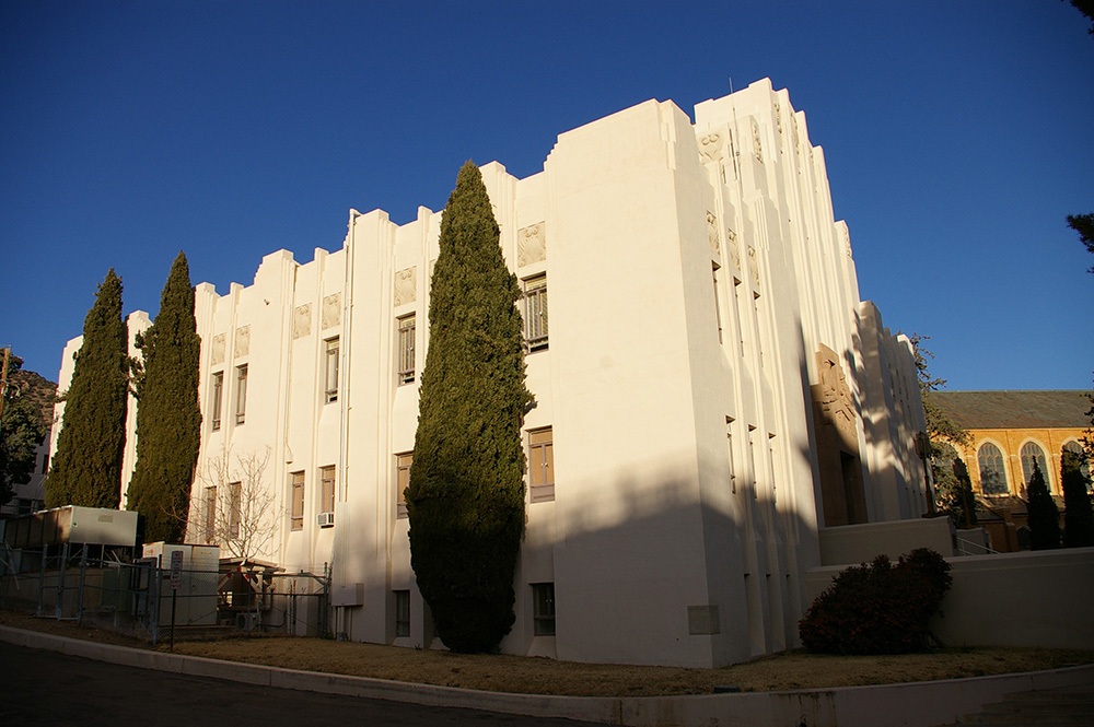 0458az08