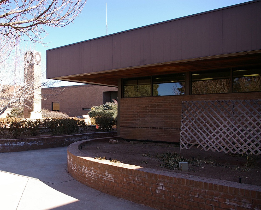 0604az08