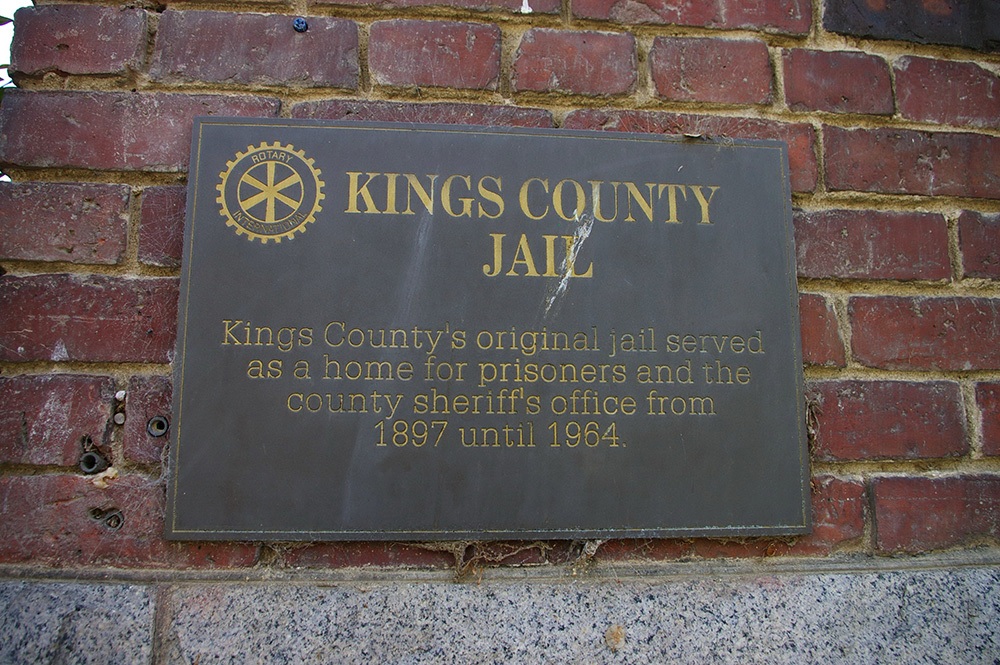 1589c13