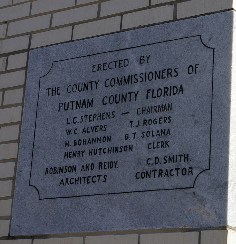 0256f09