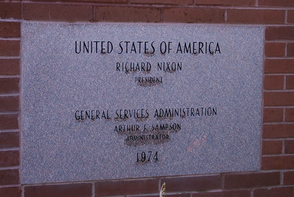 892o12