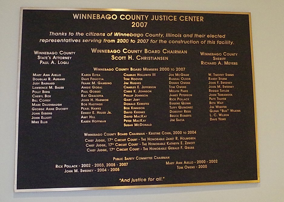 464W24