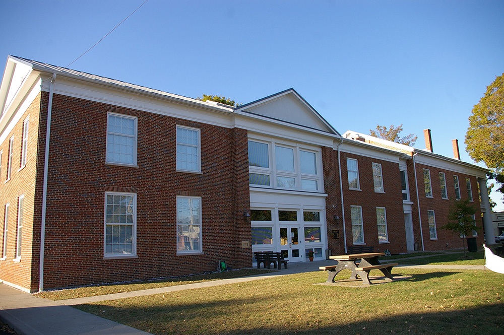 0902i-i08
