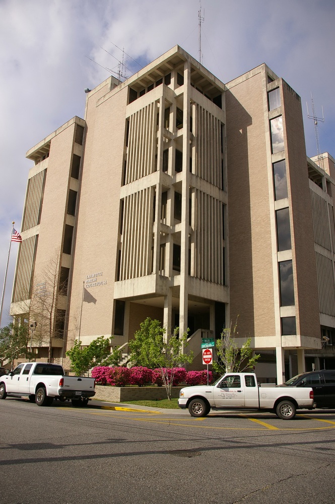 0469no11