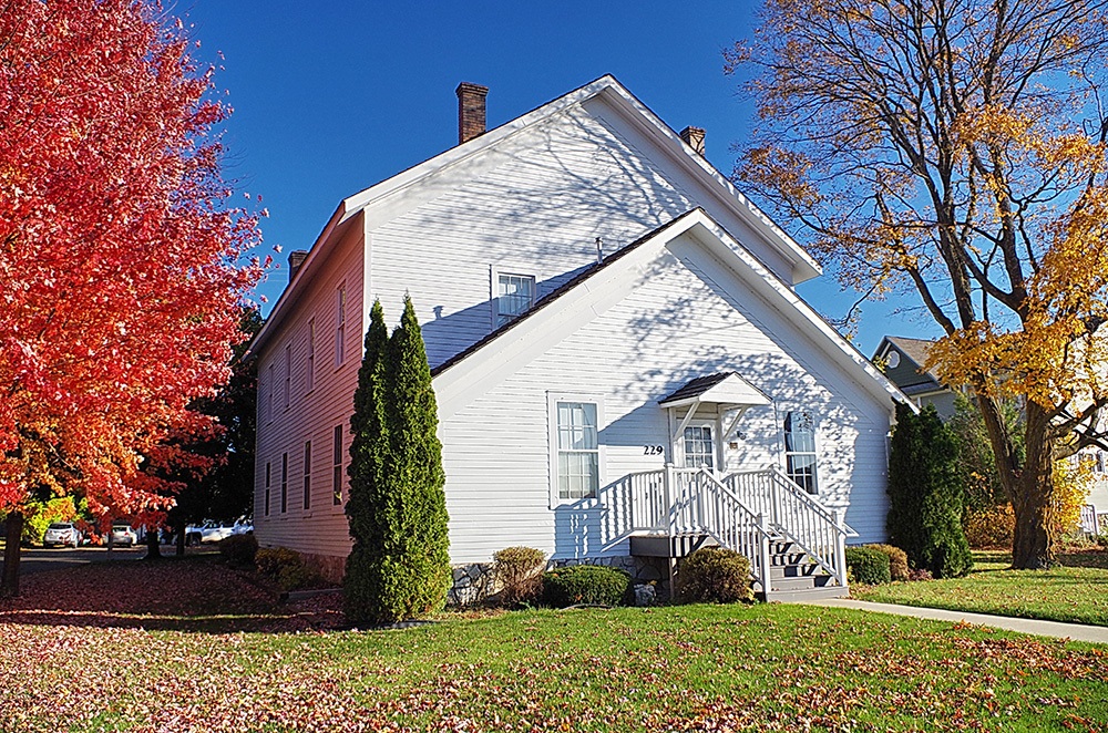 827w22