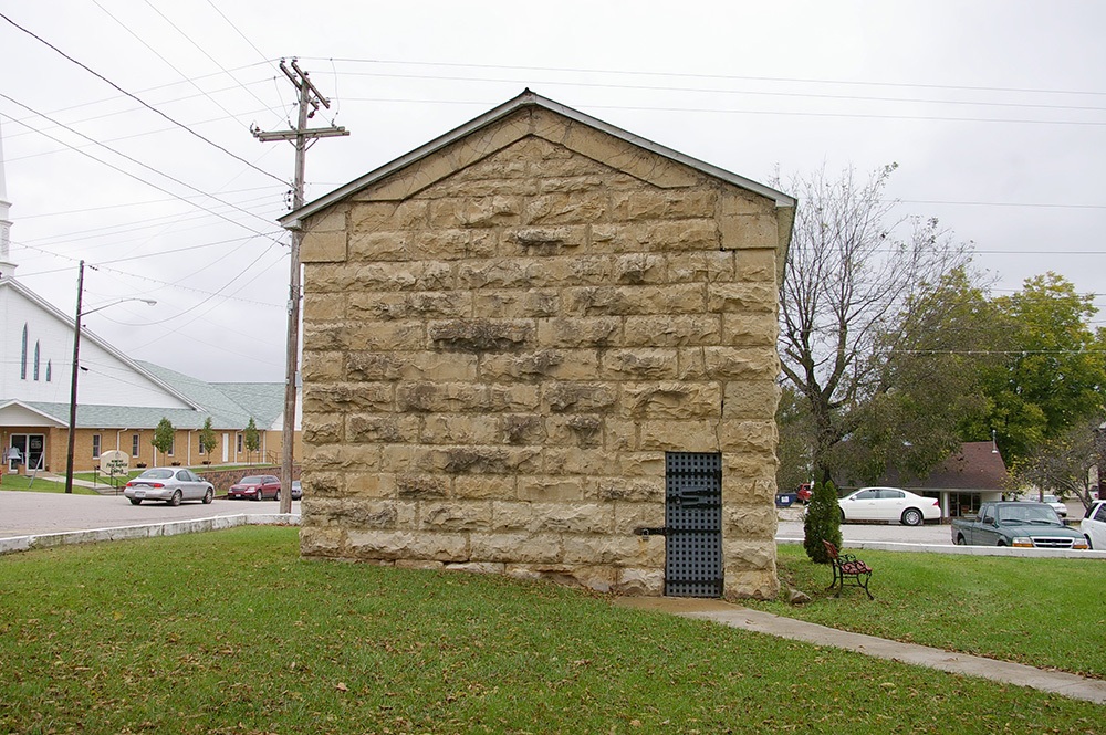 1178m09