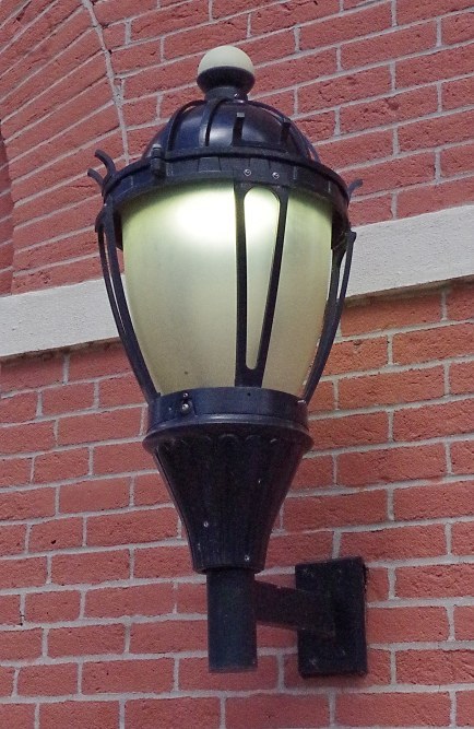 12A25