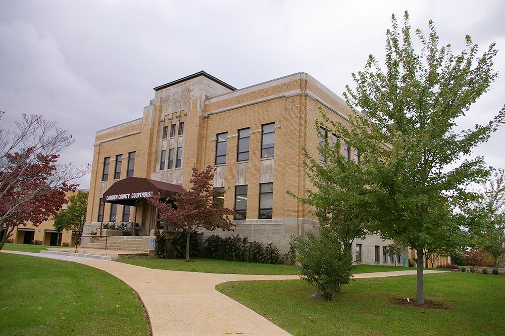 1358m09