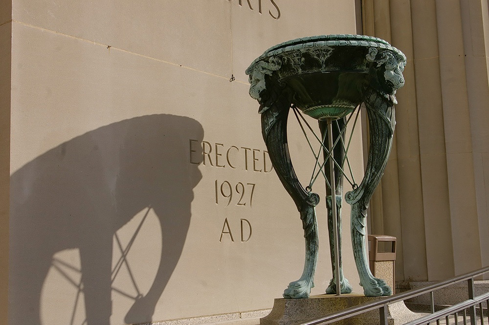 1549m09