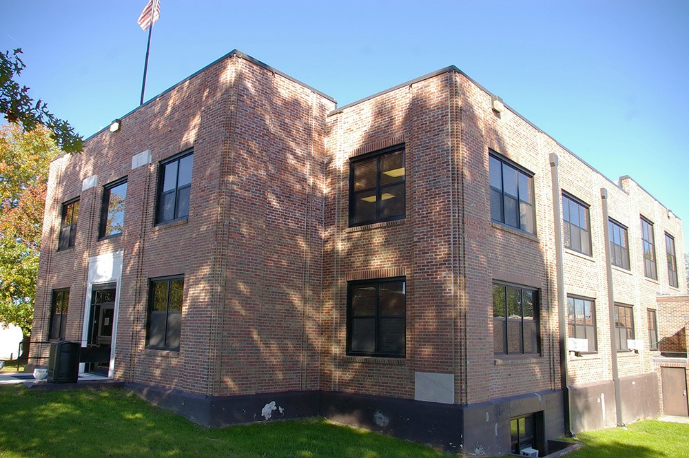 1728m09