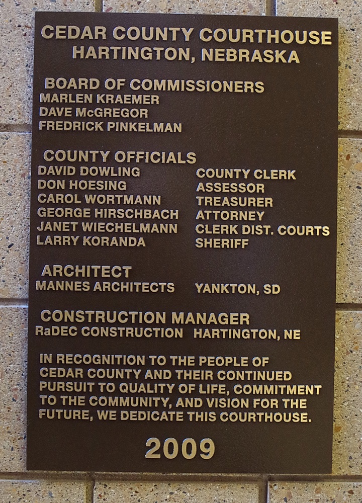 165n23