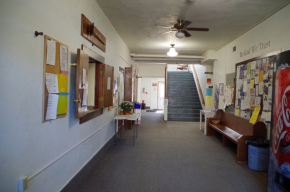 173n23
