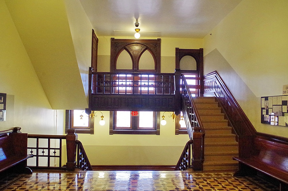 615n23