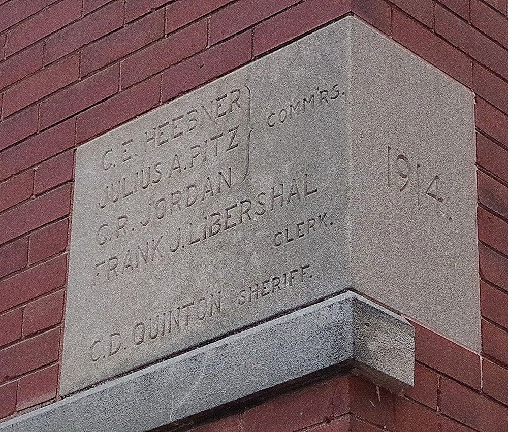 639n23