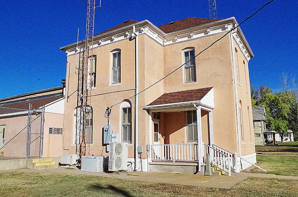 857n23