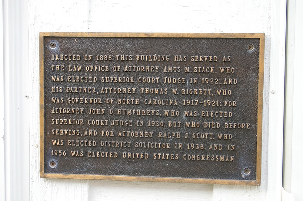 0587nc12