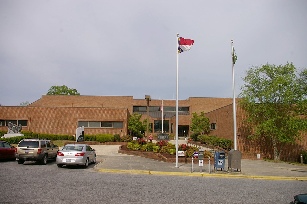 1082nc12
