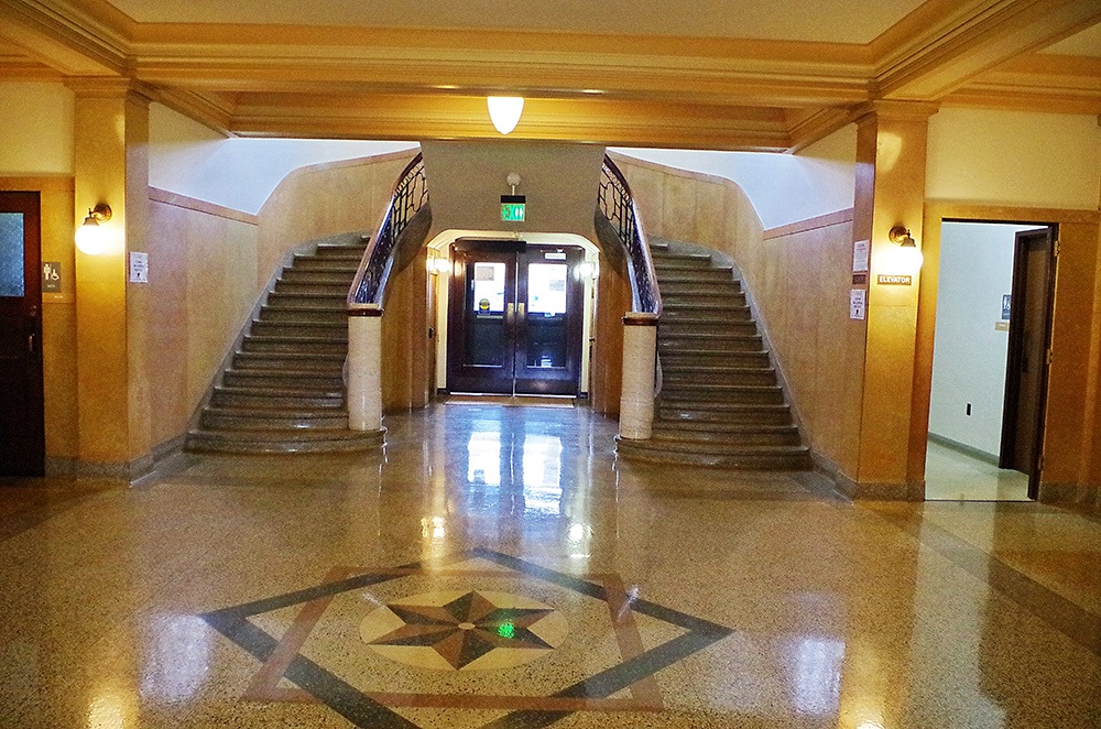 347d23