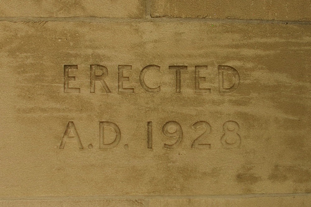 1049o15