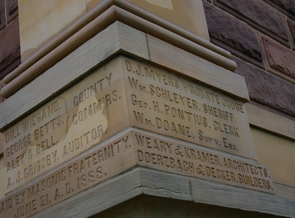 2333wv12