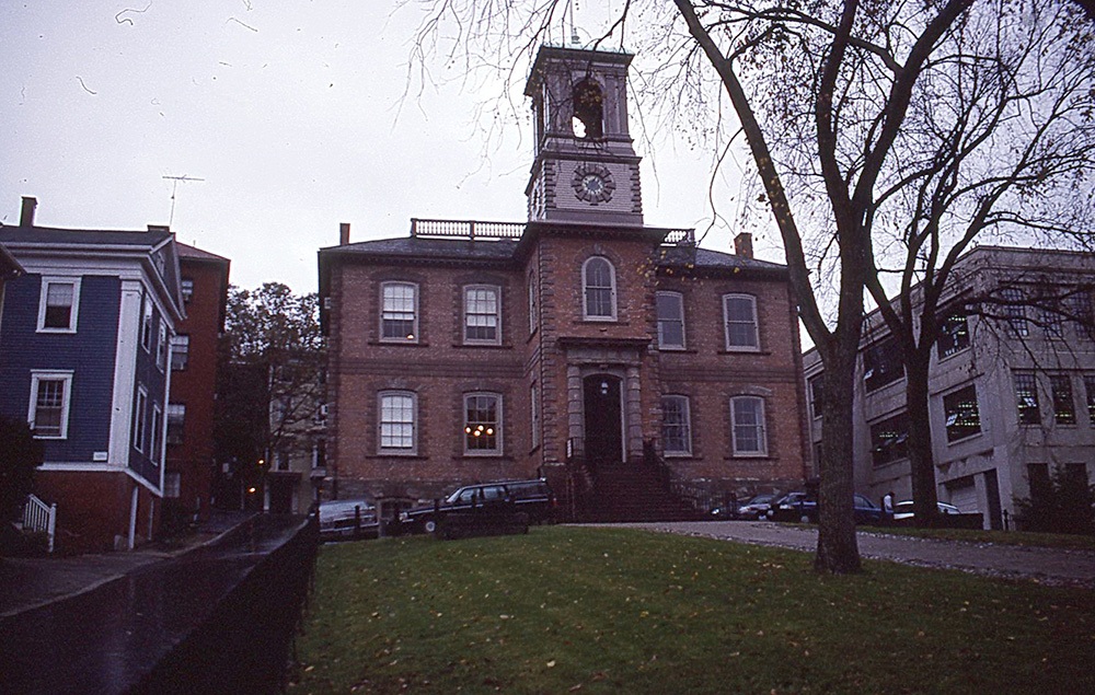153b98