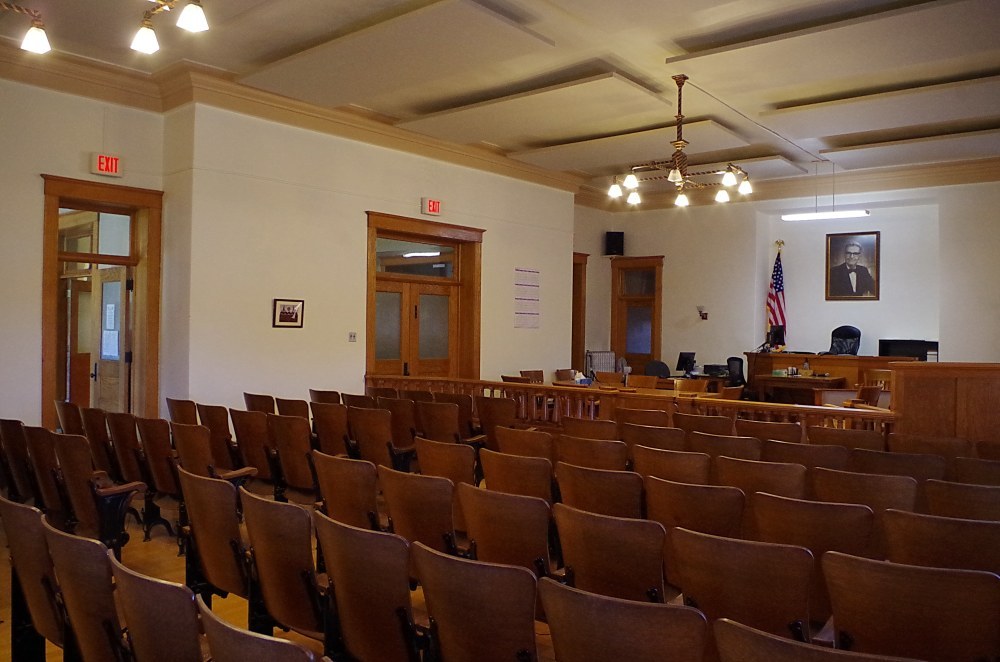165N24