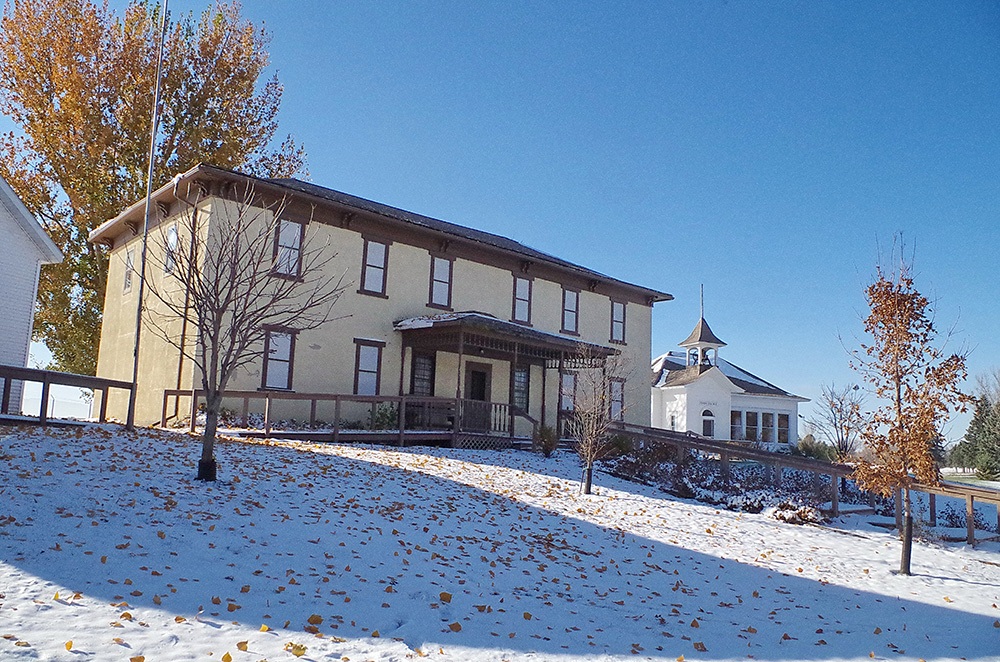 2249n23