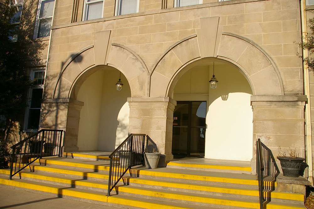 1885c14
