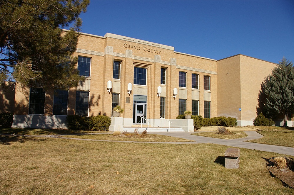 0902az08