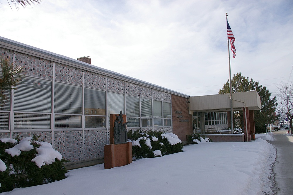 1069az08