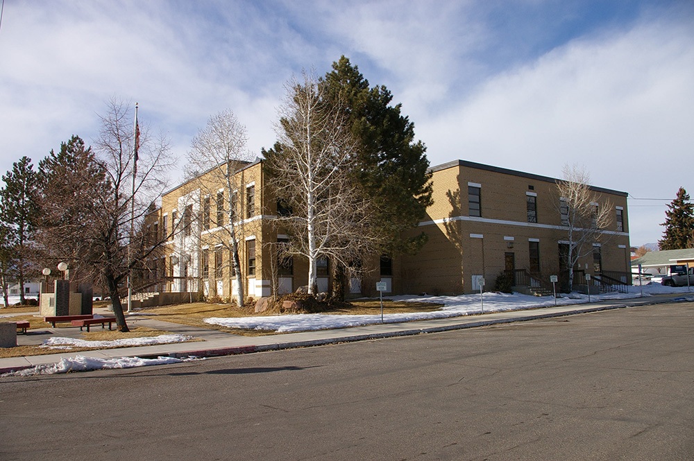 1075az08
