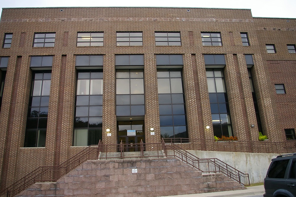 0846vm13