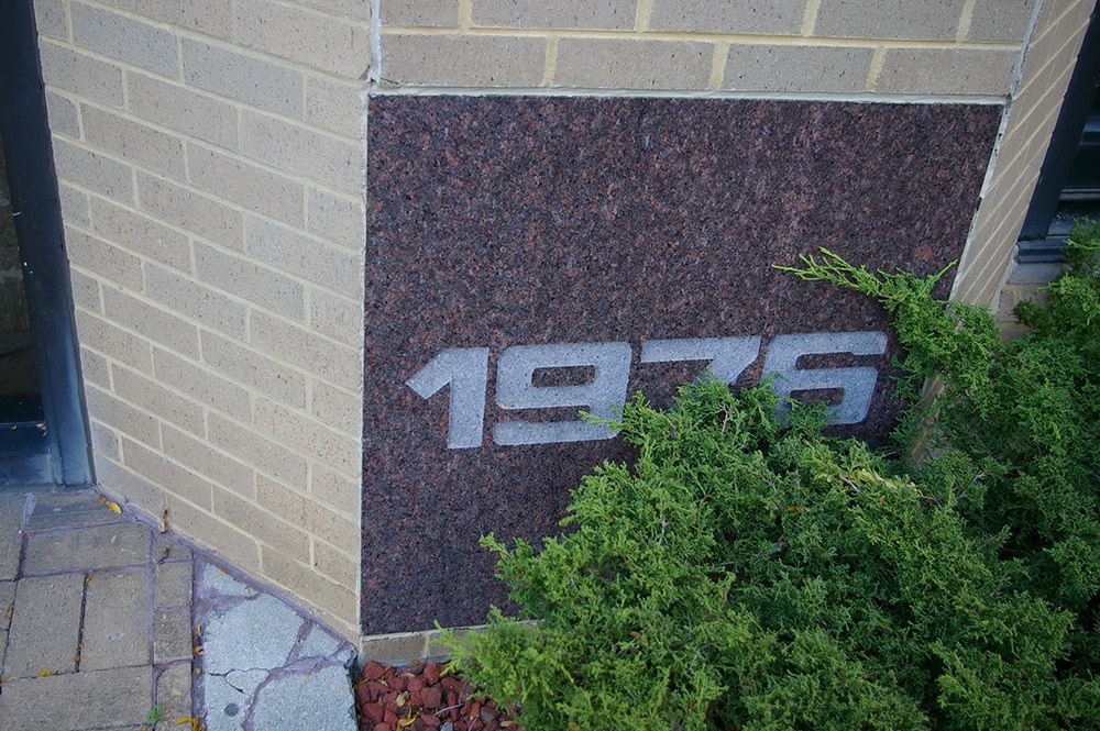 1006wv12
