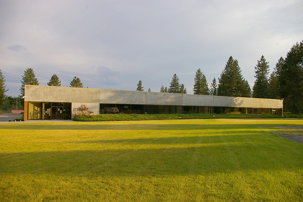 Point Defiance Courthouse Pend Oreille County - American Courthouses