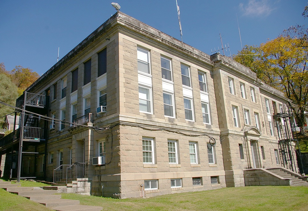 0895wv12