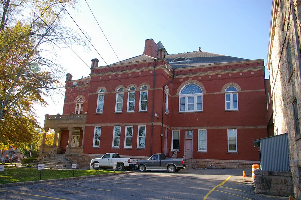 1121wv12