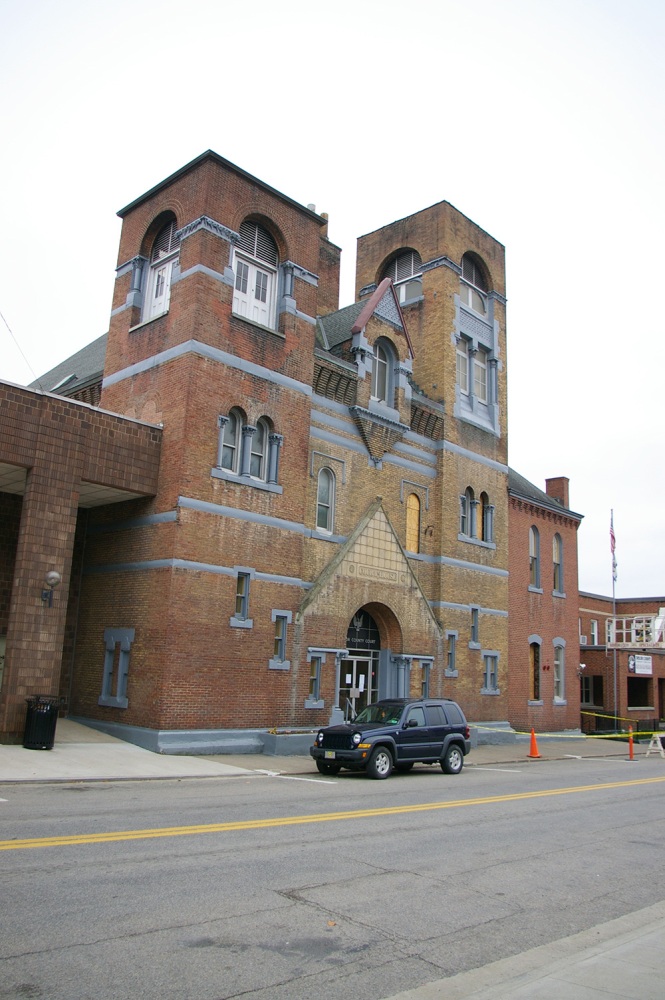 2031wv12